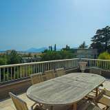  Rare, magnificent penthouse with panoramic sea view, superb approx. 800 m2 terrace/garden with summer kitchen, Jacuzzi, wifi, high tech equipment and fittings throughout. This magnificent bright apartment is composed of an entrance hall, a liv Cannes 3100856 thumb4