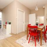  Prisvärd Möblerad Lägenhet i Komplex med Aktiviteter Cinarcik 8100902 thumb1