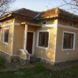  Реновирана едноетажна къща в село на 17км от Добрич с. Овчарово 3501532 thumb0