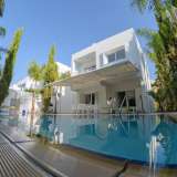  Stunning 3 bedroom villa with pool and fantastic SEA ViEWS in the sought after Cape Greko area of Protaras! With TiTLE DEEDS! This immaculate three bedroom villa has been stylishly designed with no expense spared! Situated on one of the most prestigious d Cape Greko 4611537 thumb4