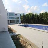  Centraal Gelegen Appartement in een Complex met Zwembad in Girne Girne 8112290 thumb24
