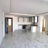 Apartamentos Céntricos en un Complejo con Piscina en Girne Kyrenia 8112290 thumb11