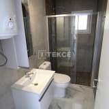  Centraal Gelegen Appartement in een Complex met Zwembad in Girne Girne 8112290 thumb18