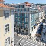   Lizbona 8212576 thumb25