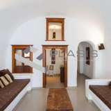  (For Sale) Residential Detached house || Cyclades/Santorini-Thira - 132 Sq.m, 5 Bedrooms, 620.000€ Santorini (Thira) 7812595 thumb2