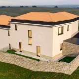  A high-quality semi-detached villa in a unique location! Vrbnik 8113490 thumb3