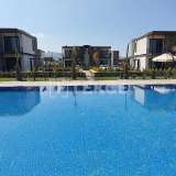  Appartementen te koop in een complex aan het strand in Bodrum Gümüşlük Bodrum 8113582 thumb0