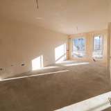   Sofia 2813620 thumb6