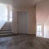   Sofia 2813620 thumb9