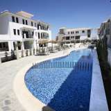  penthouse in complex with a large communal pool Larnaca 3813082 thumb0