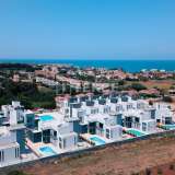  Kıbrıs Girne'de Marina ve Otel Projeli Sitede Müstakil Villalar Karşıyaka 8114899 thumb2