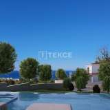 Stijlvolle Huizen met Zwembad op een Gunstige Locatie in Girne Esentepe 8114964 thumb3