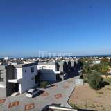  北塞浦路斯地理位置优越的海景公寓拉普塔 Lapta 8114976 thumb7