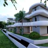 Stilvolle Häuser in Fußläufiger Entfernung zum Meer in Girne Lapta 8115003 thumb5