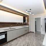  Appartements En Complexe Fermé avec Piscine à Ankara Eryaman Yenimahalle 8115607 thumb11