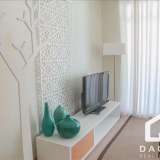  Chantelle at Dacha Real Estate is pleased to offer to the market this fully furnished 2 bedroom apartment plus maids room available to rent in the popular Shoreline development - Al Das.This beautifully furnished apartment has two bedrooms separat Palm Jumeirah 5315758 thumb6