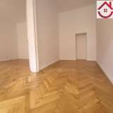  **Extravagant living location**Stilvolle 7 Zimmer-Eigentumswohnung auf ca. 220 m² in Bestlage in 1080 Wien Wien 8116909 thumb11