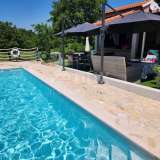 ISTRIA, LABIN - Casa con 2 unità abitative, piscina e ampio giardino Albona 8117722 thumb3