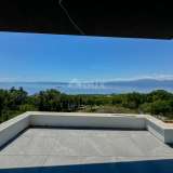  РИЕКА, КОСТРЕНА - эксклюзивная двухуровневая вилла с пейзажным бассейном, гаражом, садом, панорамным видом на море Kostrena 8117754 thumb3