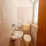 Spacious apartment in Rogoznica with garage  Rogoznica 8017982 thumb9