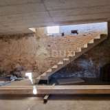  ISTRIEN, KANFANAR – Die Renovierung eines Doppelhauses aus Stein im Zentrum hat begonnen Kanfanar 8118691 thumb12