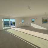  RIJEKA, HRELJIN - nový dům se dvěma velkými apartmány s bazénem, parkováním, zahradou a částečným výhledem Hreljin 8118709 thumb8