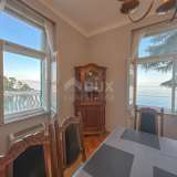  OPATIJA, LOVRAN - first row to the sea, floor in a well-maintained historical villa with an entrance to the sea and a garden Lovran 8119066 thumb12