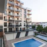  Двухкомнатные квартиры в Измире с большими террасами от одной из ведущих строительных компаний Bornova 5119786 thumb5