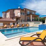  ISTRIEN, LOBORIKA Perfekte Villa für den Tourismus mit reichhaltigem Inhalt Ližnjan 8119087 thumb0