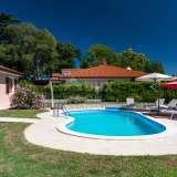  ISTRIA, POREČ - Case unifamiliari di lusso con piscina e giardino nelle vicinanze di Poreč Parenzo 8120870 thumb5