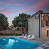  ISTRIA, BRTONIGLA - Luxury house with swimming pool Brtonigla 8121010 thumb0