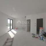  INSEL KRK, PUNAT - Apartment mit Pool in attraktiver Lage Punat 8121143 thumb4