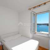  ISLAND OF CRES, TOWN OF CRES 3 bedrooms with enchanting views FIRST ROW TO THE SEA Cres island 8121026 thumb6