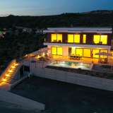  L'ISOLA DI PAG, JAKIŠNICA - un'eccezionale villa moderna con piscina Novalja 8121282 thumb11
