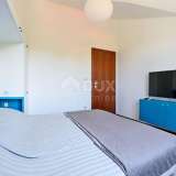  KRK ISLAND, MALINSKA - Apartment 4 bedrooms + bathroom 200m from the sea Malinska 8121323 thumb4