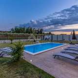  ISTRIA, POREČ, Villa di lusso con piscina Parenzo 8122486 thumb5