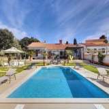  ISTRIA, SANDY BAY Beautiful villa with a spacious garden and pool - first row to the sea Medulin 8122565 thumb21