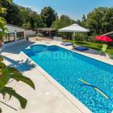  ISTRIA, BANJOLE Okouzlující dům s bazénem se zahradou 3000 m2 - VÝHLED NA MOŘE! Medulin 8122593 thumb1