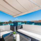  ISOLA DI VIR - Villa di lusso nel centro di Vir con piscina e terrazza sul tetto Vir 8122898 thumb4