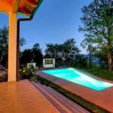  ISTRIA, BUZET - Moderně řešená vila s bazénem na rozlehlé zahradě Buzet 8123108 thumb45
