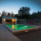  ISTRIE, MOTOVUN - Krásný přízemní dům s bazénem na samotě Motovun 8123130 thumb41