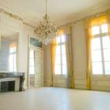  Montpellier, Ecusson area, exceptional character apartment located on the 1st floor of a magnificent listed 17th century building.You are sure to loose your heart to this majestic bourgeois apartment with a surface of 241 m2 open views and tri Montpellier 2923160 thumb3