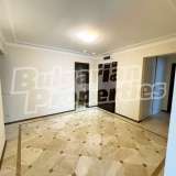   Luxuriously furnished apartment for rent 350 meters from the metro station 
