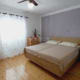  DALMACJA, OMIŠ - Piękny i komfortowy apartament z widokiem na morze Omiš 8123529 thumb2