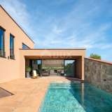  ISTRIA, NOVIGRAD - Casa dal design moderno con piscina Cittanova  8123689 thumb0