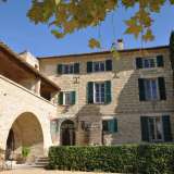  Very nice property, near to Uzes, 17th century Mas, entirely renovated, of approximately 700 m2 of living space, built on 5 hectares of landscaped park, with swimming pool. Composed at the ground floor, a beautiful vaulted living room with fir Uzès 4023813 thumb1