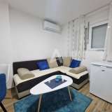  Tivat'ın merkezinde tek odalı yenilenmiş daire Tivat 8024780 thumb1