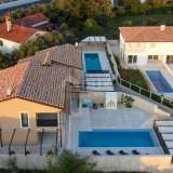  ISTRIA, BRTONIGLA - Moderna villa bifamiliare in bellissima posizione  Verteneglio 8125168 thumb12
