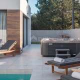  ISTRIA, UMAGO - Stupenda villa dal design eccellente vicino alla spiaggia Umago 8126215 thumb11