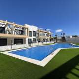  Apartamentos Palaciegos Cerca de Comodidades en Villamartin Alicante 8126348 thumb2